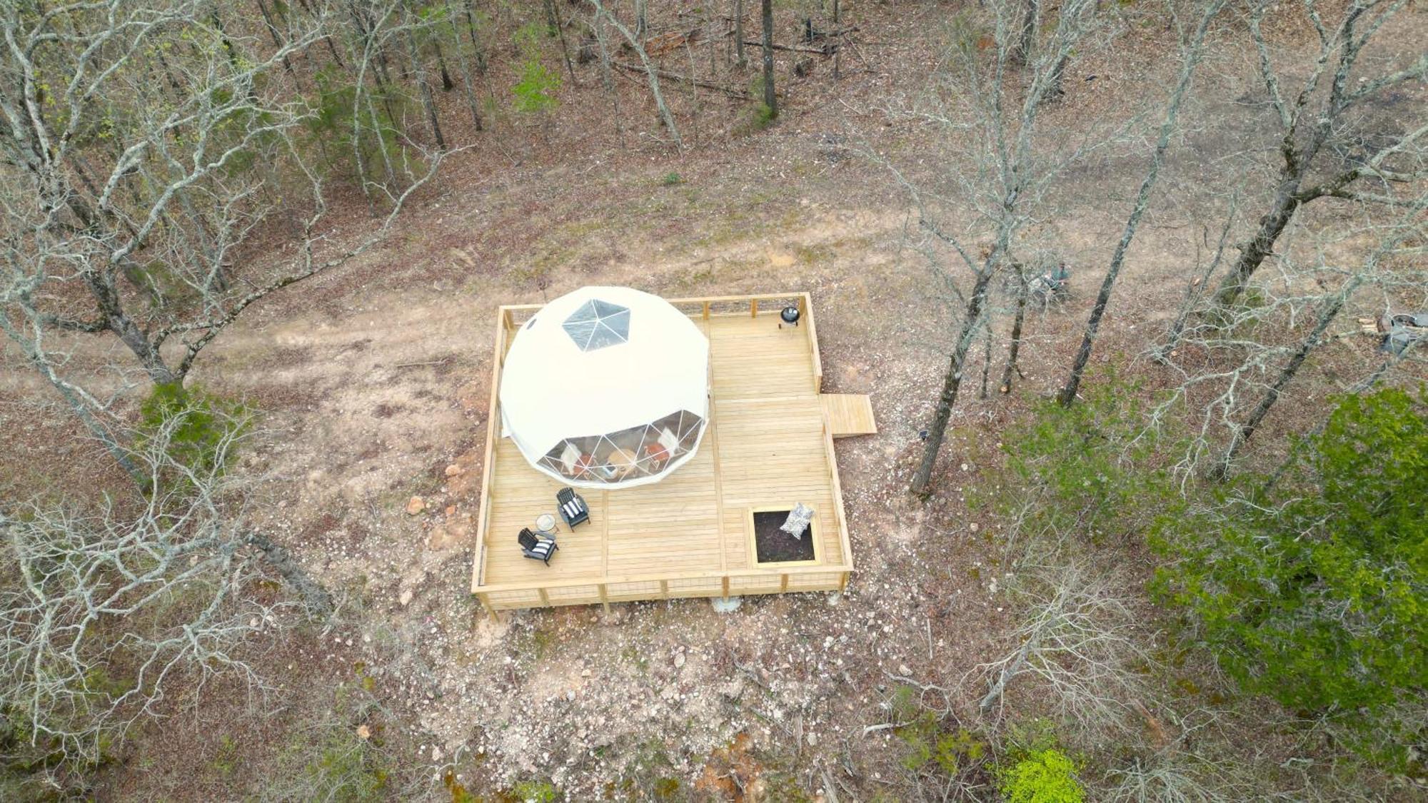 Luxury tent New River View Cliff Dome Glamping @ White River, Minutes To Fishing, Hikes! *